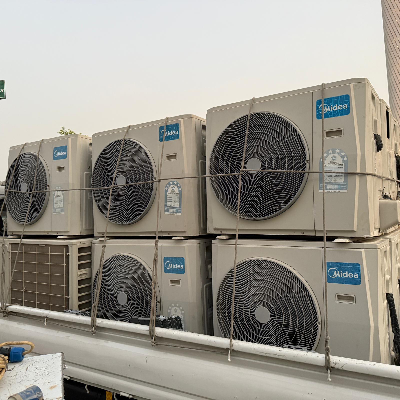 Emergency Ac call service 24 hours          we are buying used and damage ac - الأعمال السابقة 7