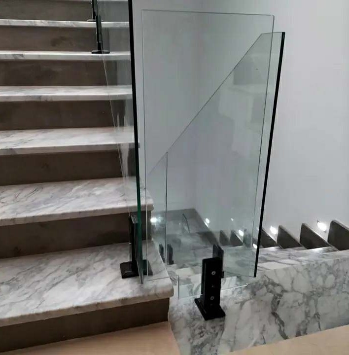 Mohamed - الأعمال السابقة 4