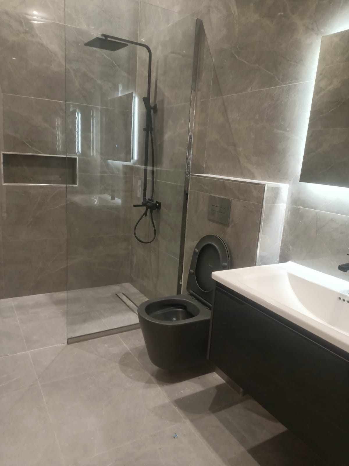 HASAN - الأعمال السابقة 3