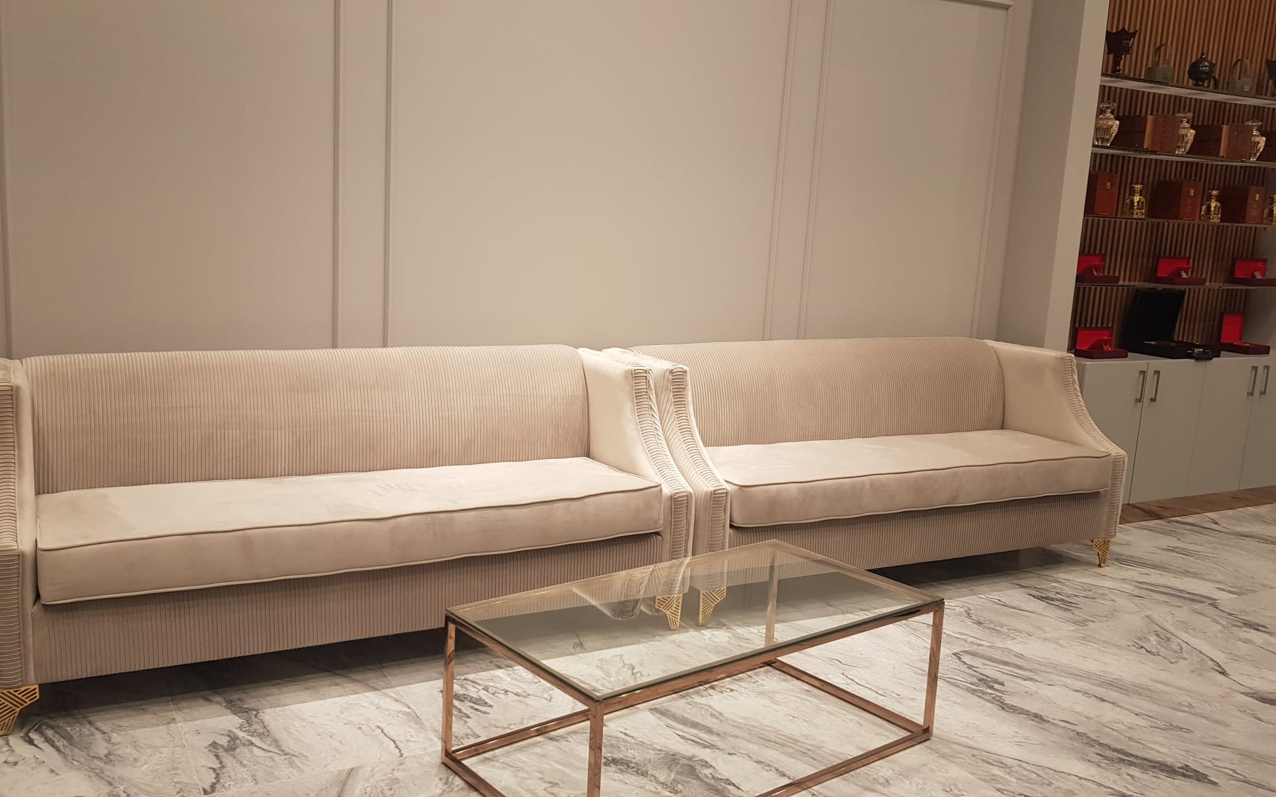 Contact furniture home decoration - الأعمال السابقة 1