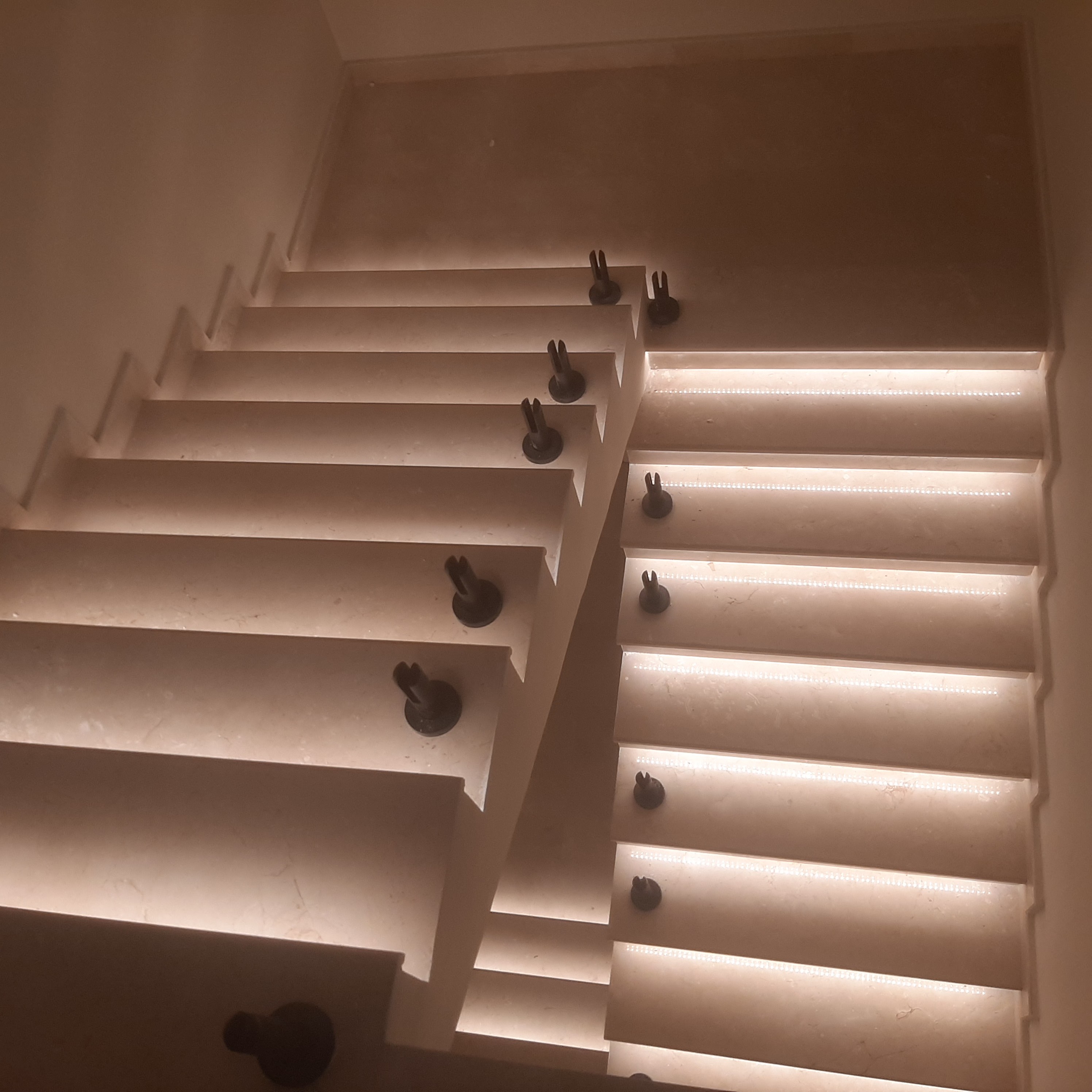 Electrical repair & Maintenance - الأعمال السابقة 3