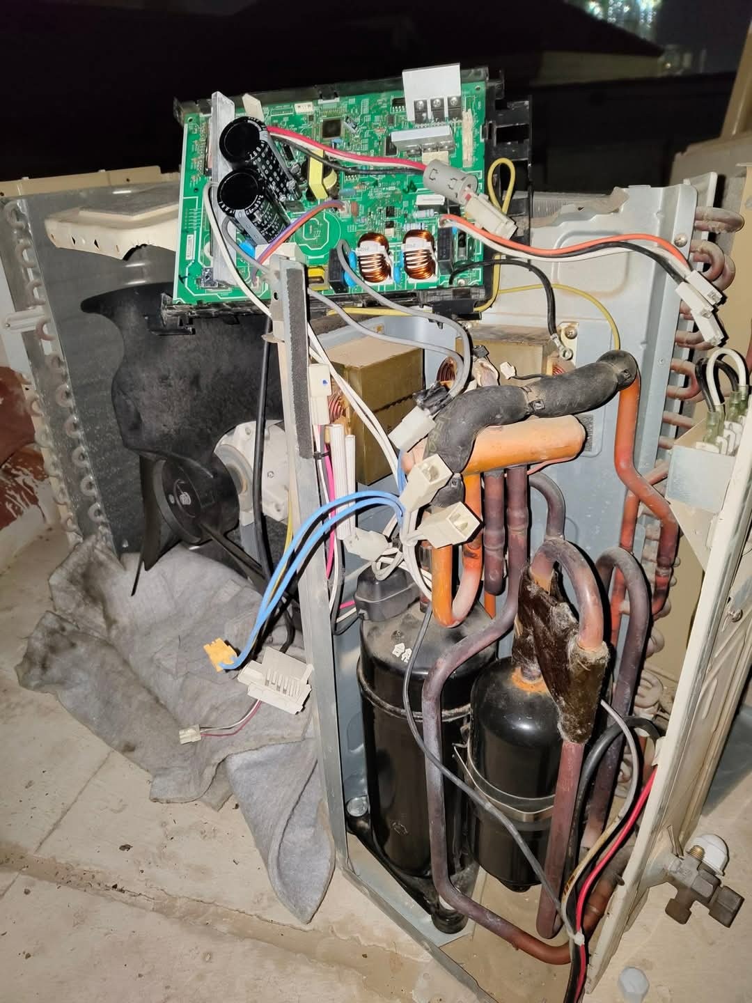 AC Maintenance Repair And Installation Service Doha - الأعمال السابقة 8