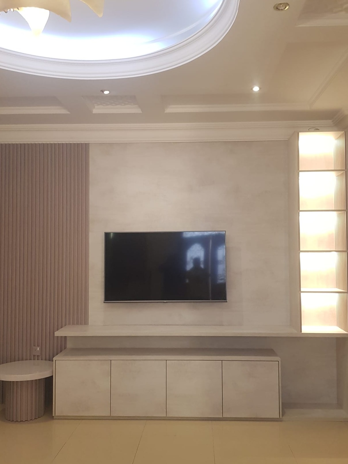 Contact furniture home decoration - الأعمال السابقة 12