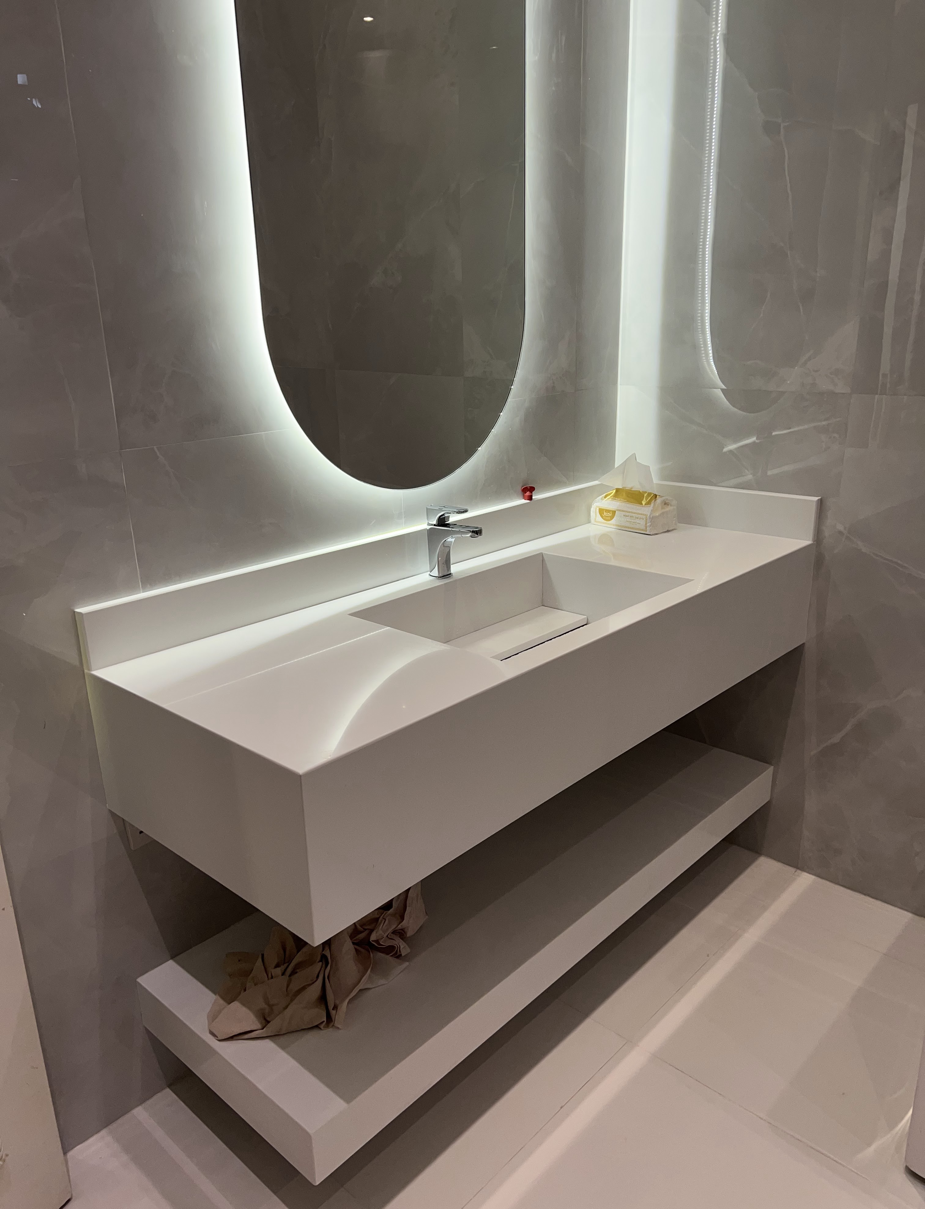 Akbar Hossain - الأعمال السابقة 1